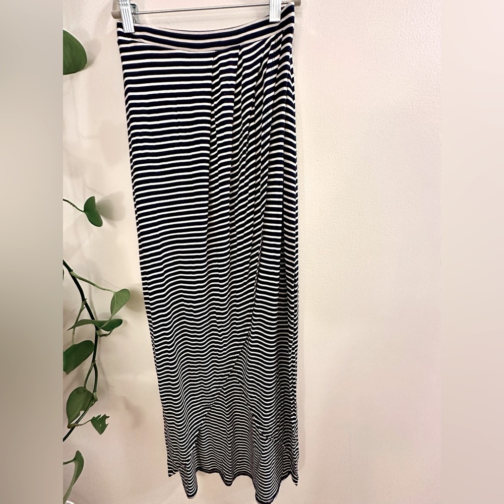 Ever New | Navy/White Maxi Skirt